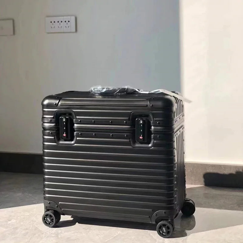 Aluminium-Magnesium Hard Case in Grey