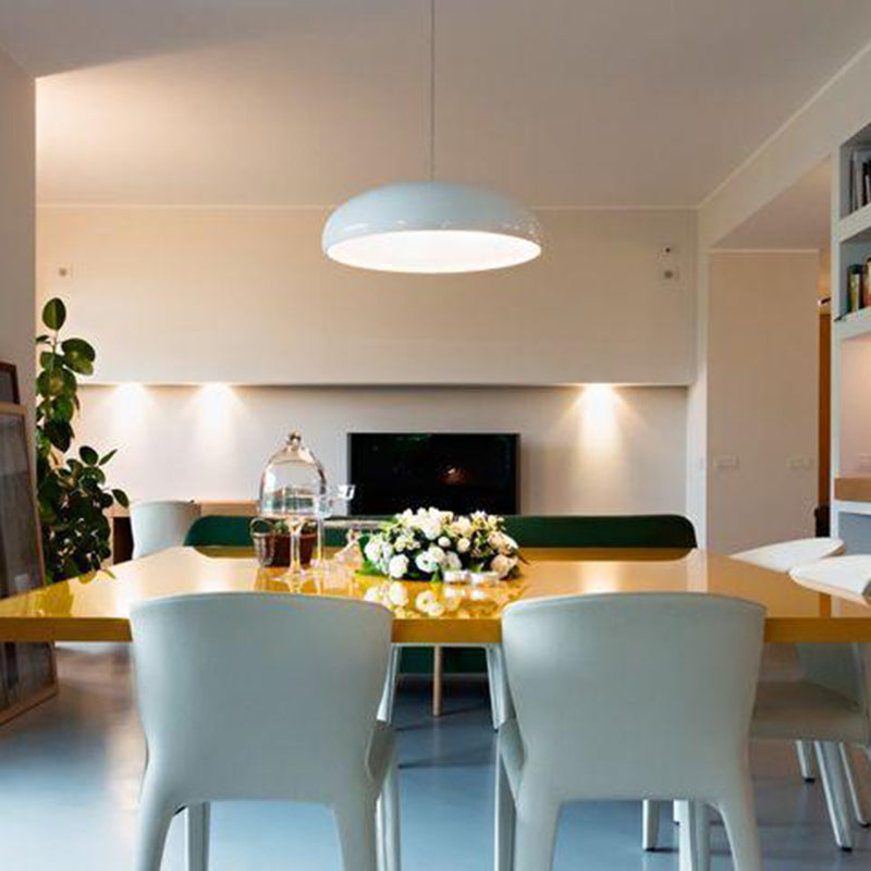 Artistic Deco Metal Pendant Light – detail view