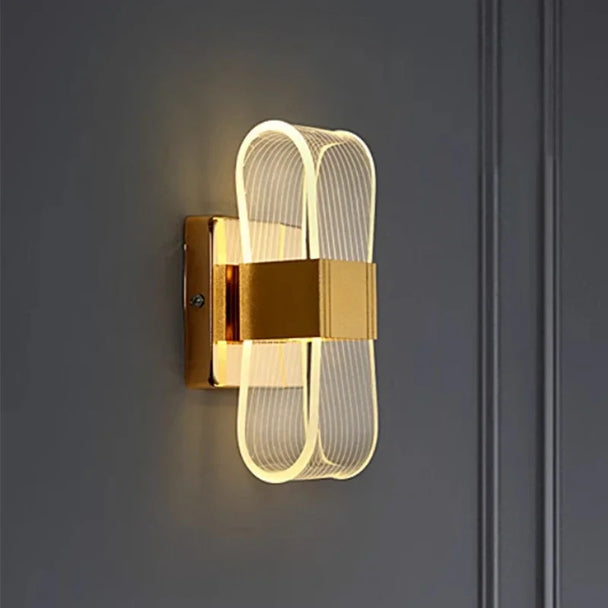 Gold Loop LED Wall Lamp