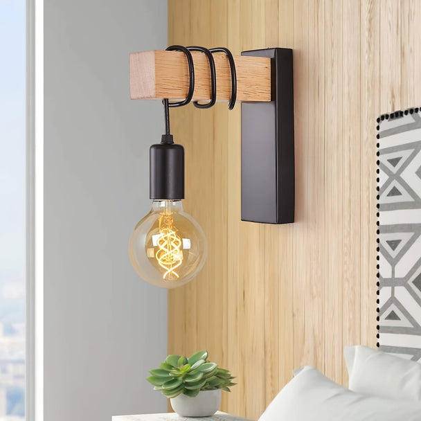 Industrial Metal and Wood Wall Light – Black