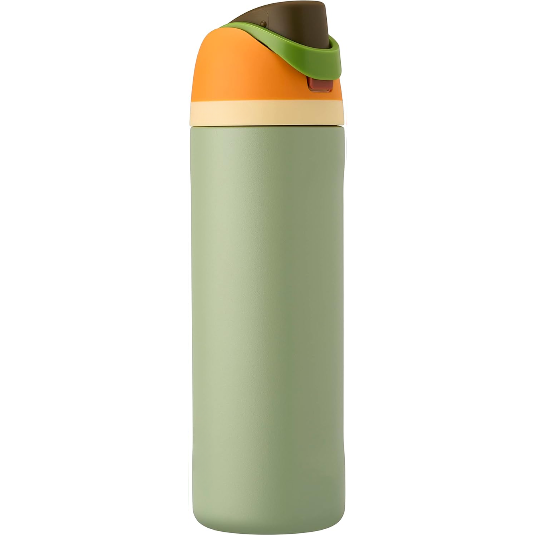 Insulated Stainless Steel Water Bottle with Straw in Green