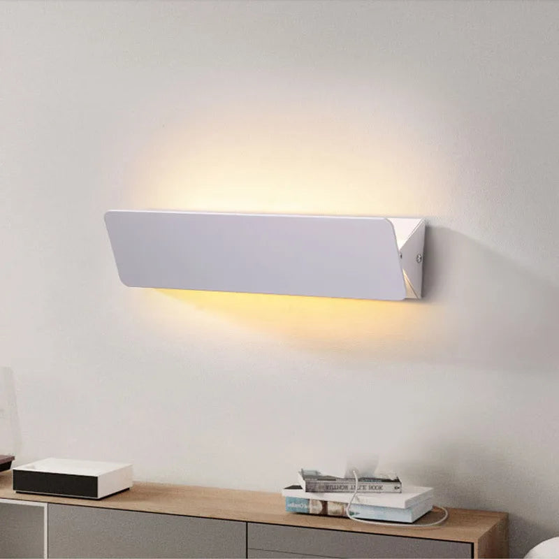 Minimalist Aluminium LED Bar Wall Light