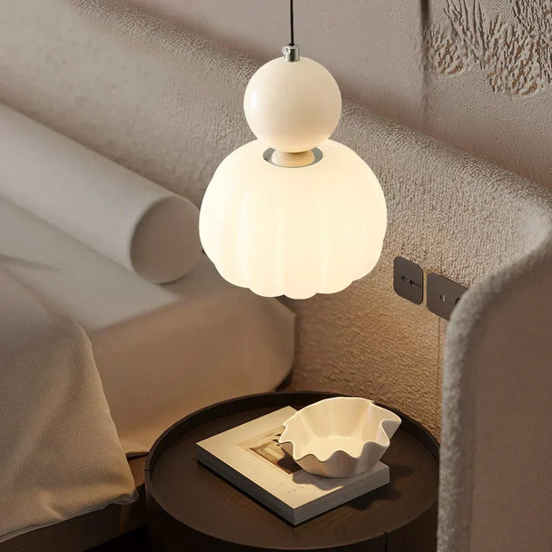 Pumpkin Glass Pendant Light – product photo