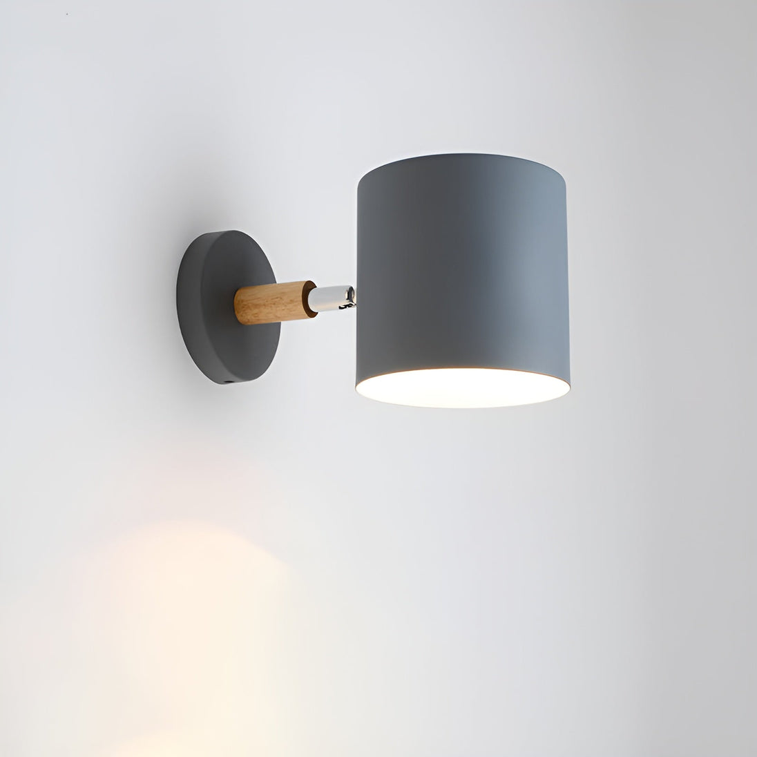 Pastel Wood and Metal Wall Lamp – Grey
