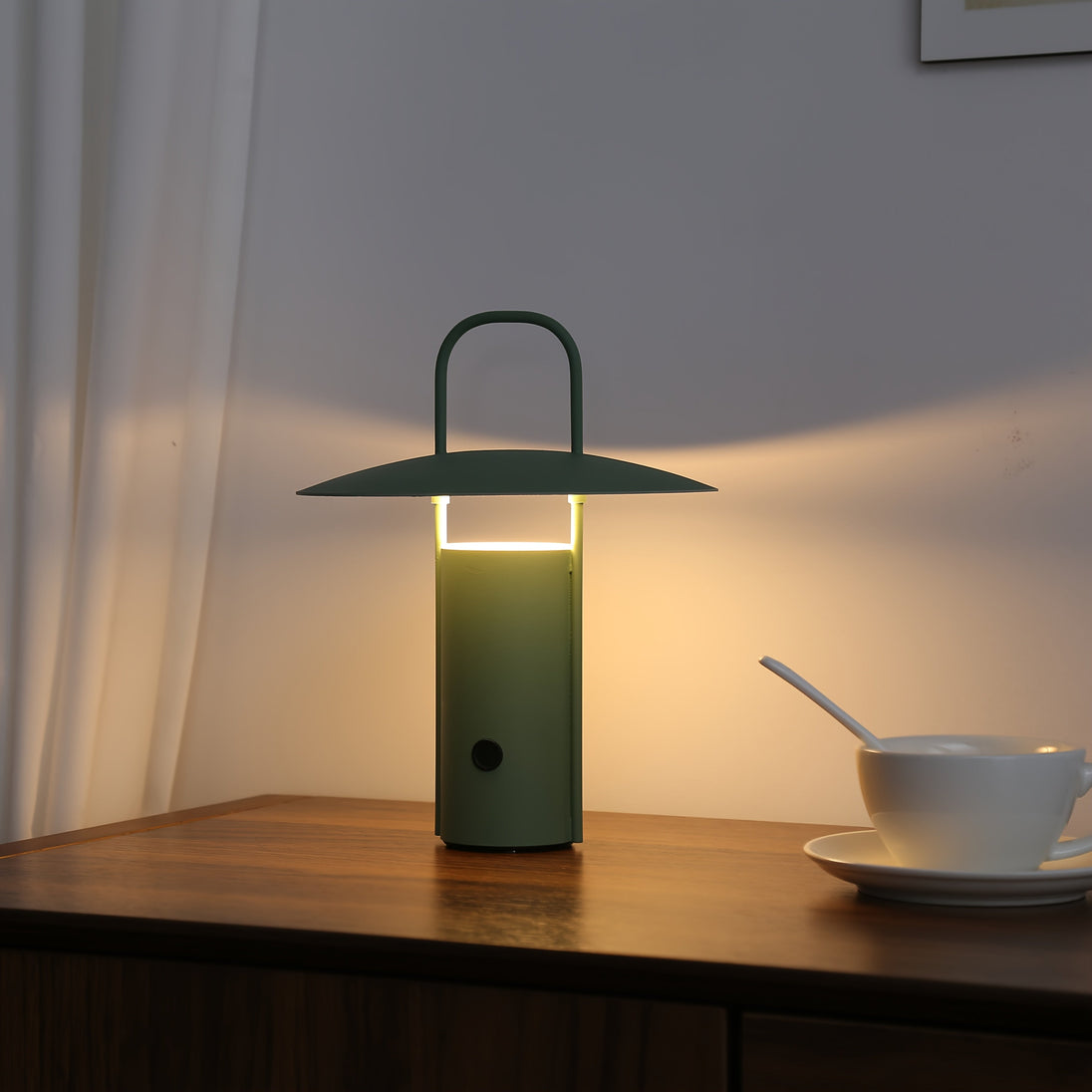 Rechargeable Metal Dome Table Lamp – close-up