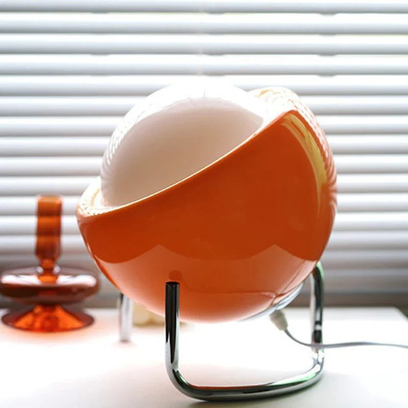 Retro Bauhaus Glass Table Lamp – product photo