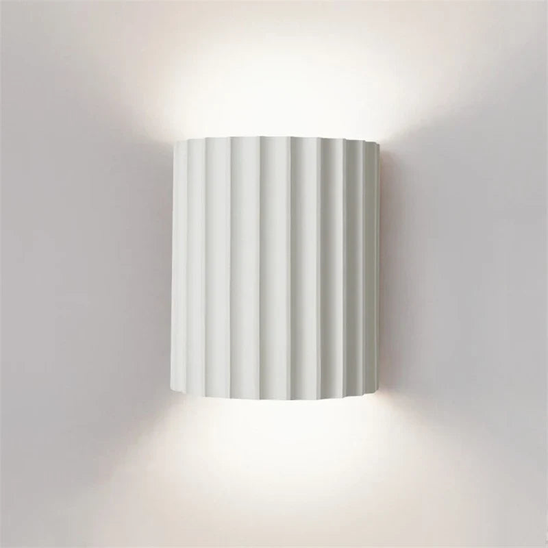 Ribbed Resin Wall Lamp in White
