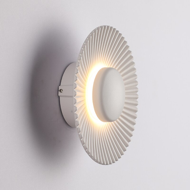 Sun Ray Metal LED Wall Lamp