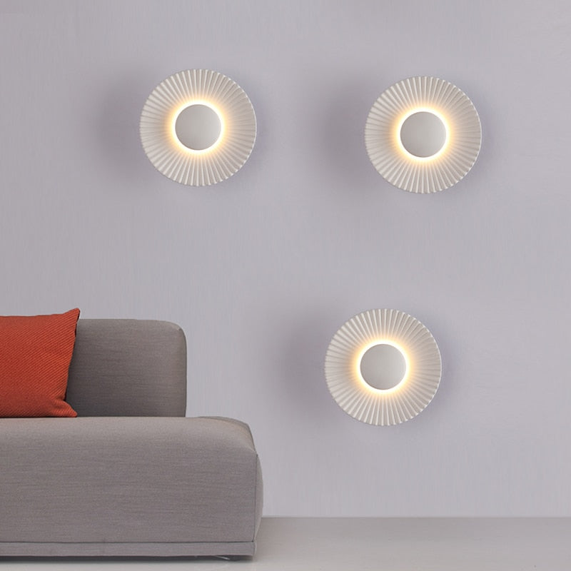 Sun Ray Metal LED Wall Lamp
