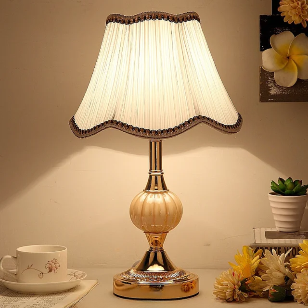 Floral Shade Table Lamp – product photo