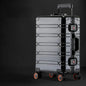 Aluminium-Magnesium Spinner Suitcase in Black